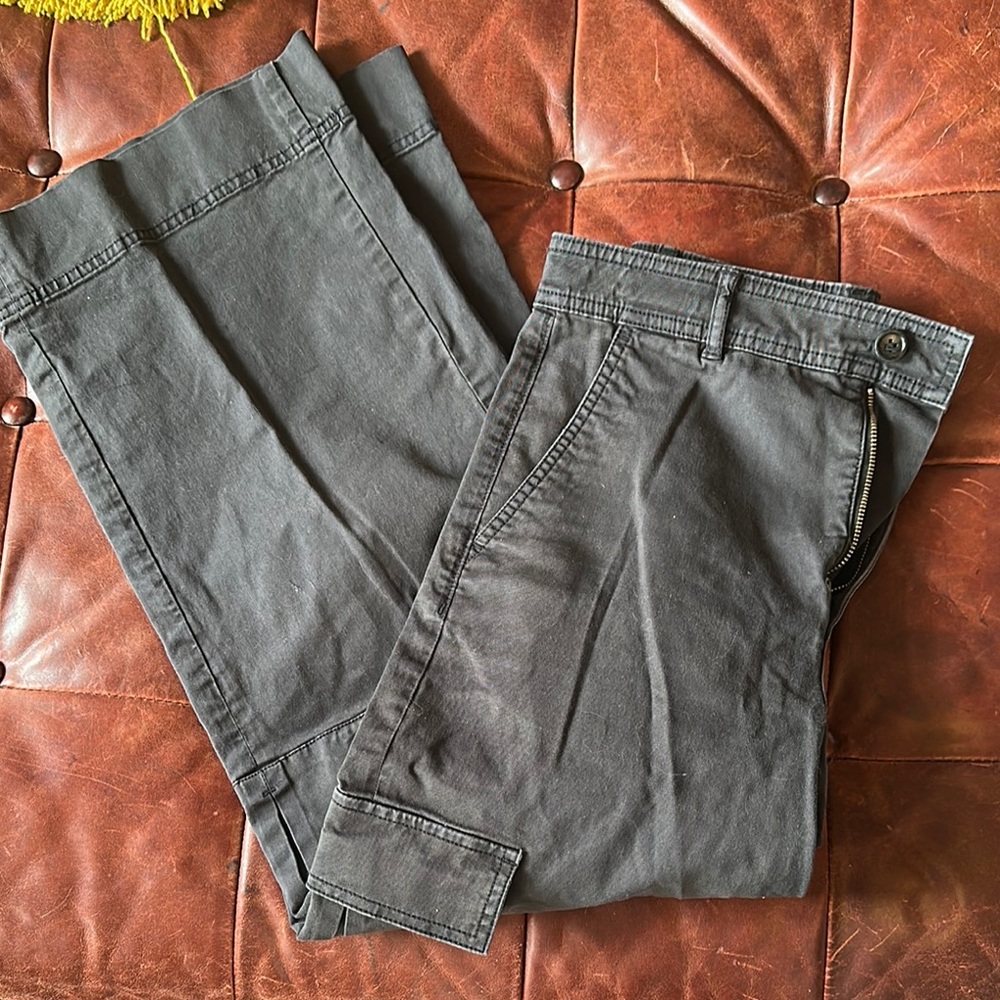 Everlane cargo pants